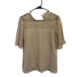Lace whimsical Y2K women’s top